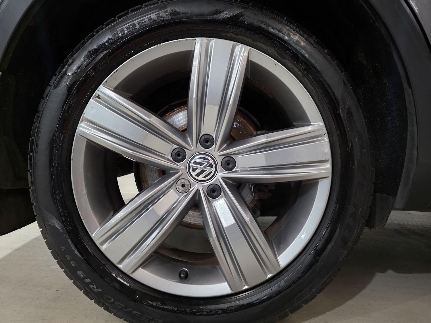 Used Volkswagen Tiguan 2017 for sale - 76095066: Photo 35