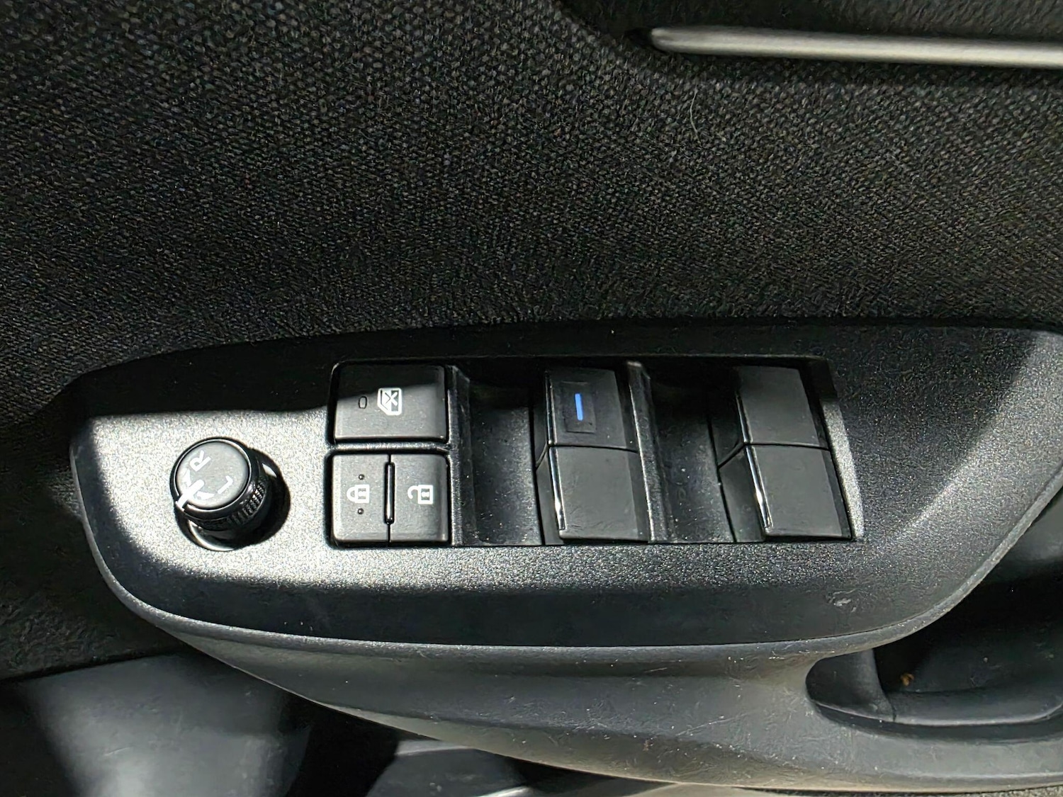 Used Toyota Yaris 2020 for sale - 76619777: Photo 13