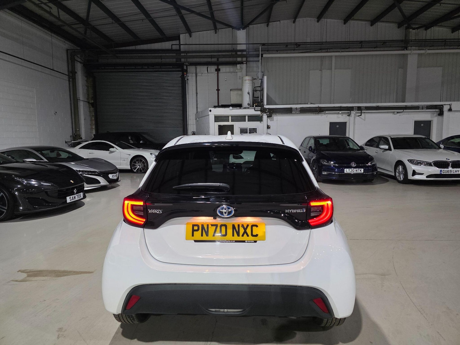 Used Toyota Yaris 2020 for sale - 76619777: Photo 4