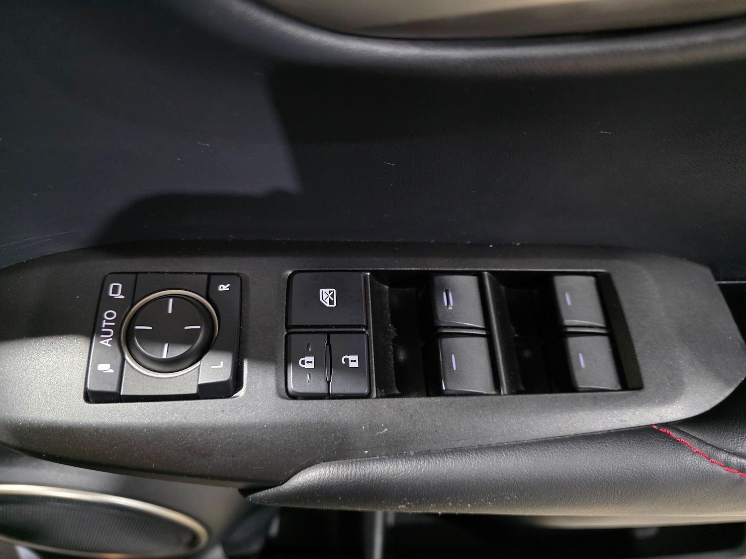 Used Lexus NX 2015 for sale - 77538437: Photo 17