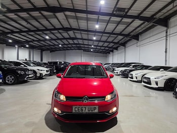 Used Volkswagen Polo 2017 for sale - 77091745: Photo