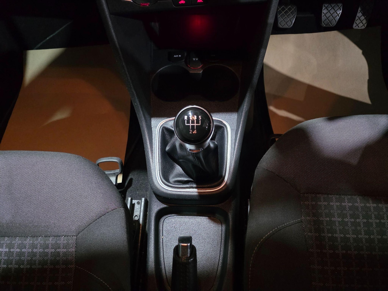 Used Volkswagen Polo 2017 for sale - 77091745: Photo 8