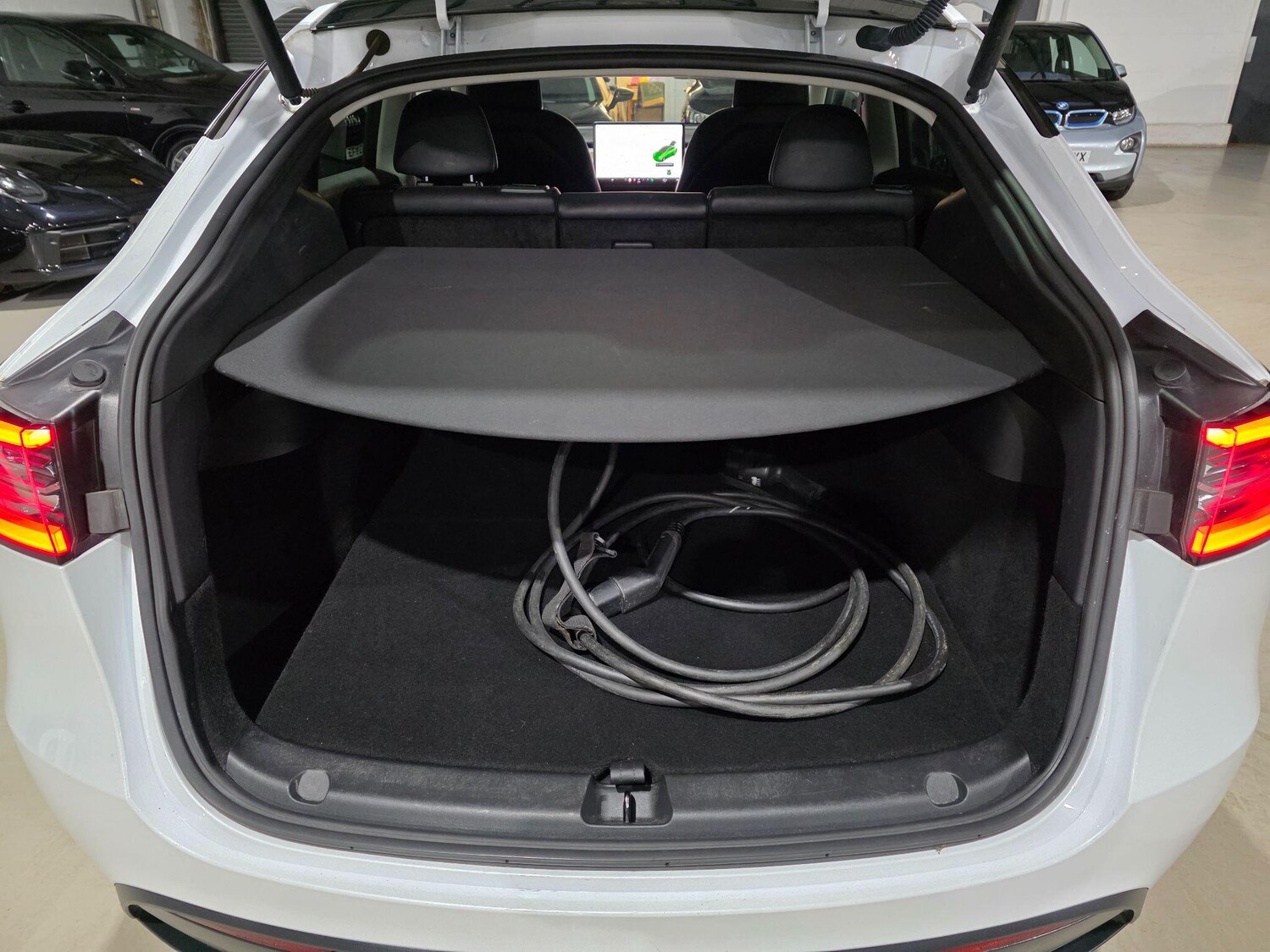 Used Tesla Model Y 2022 for sale - 77683688: Photo 36