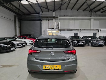 Used Vauxhall Astra 2017 for sale - 75768633: Photo