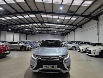 Used Mitsubishi Outlander 2018 for sale - 77768421: Photo