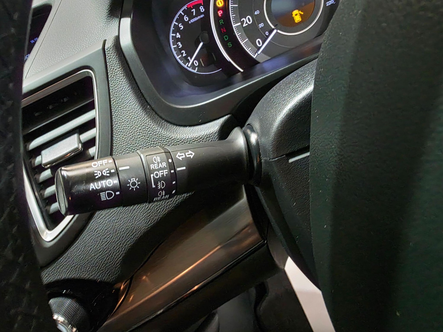 Used Honda CR-V 2018 for sale - 76701404: Photo 18