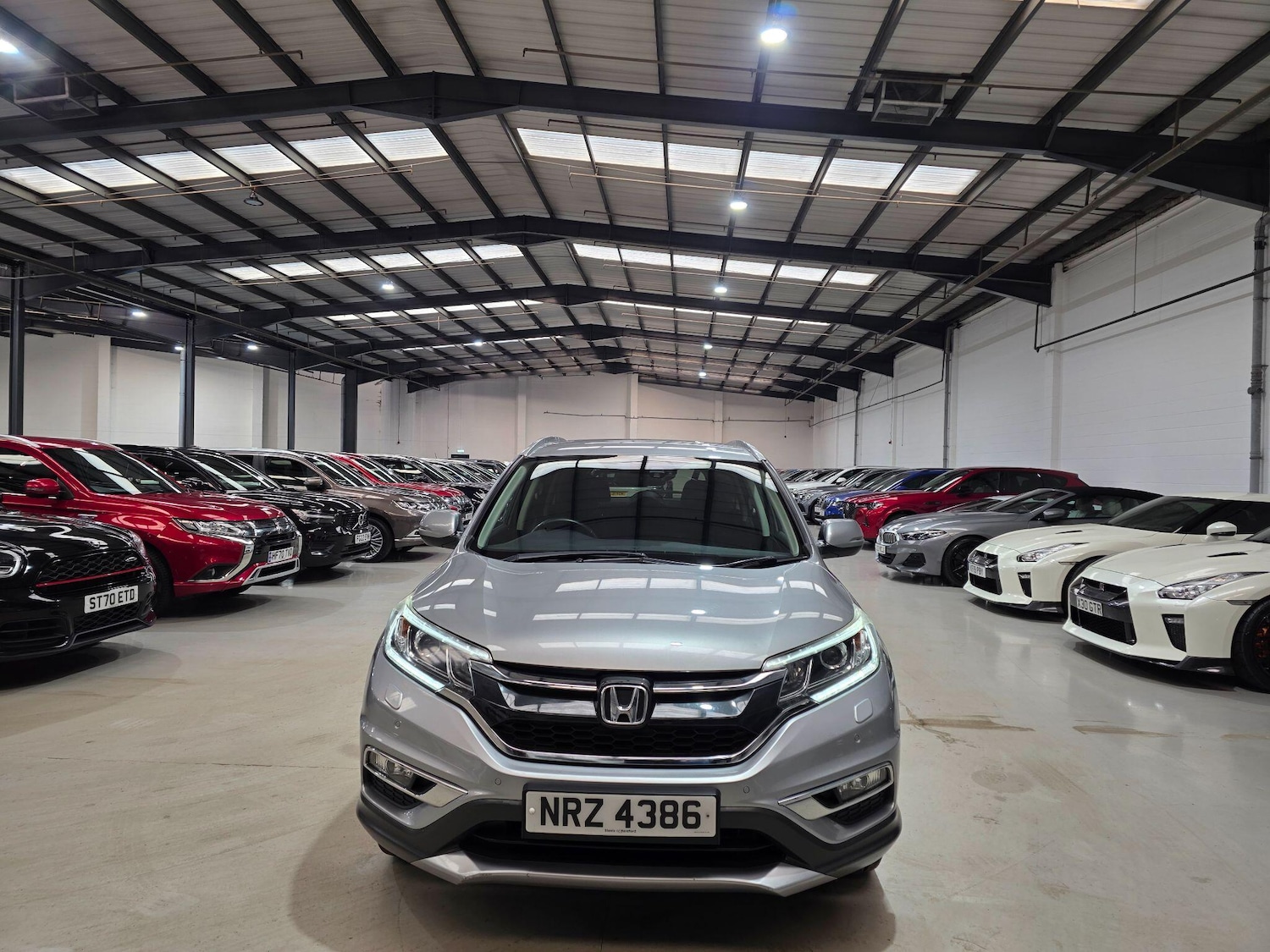 Used Honda CR-V 2018 for sale - 76701404: Photo 2