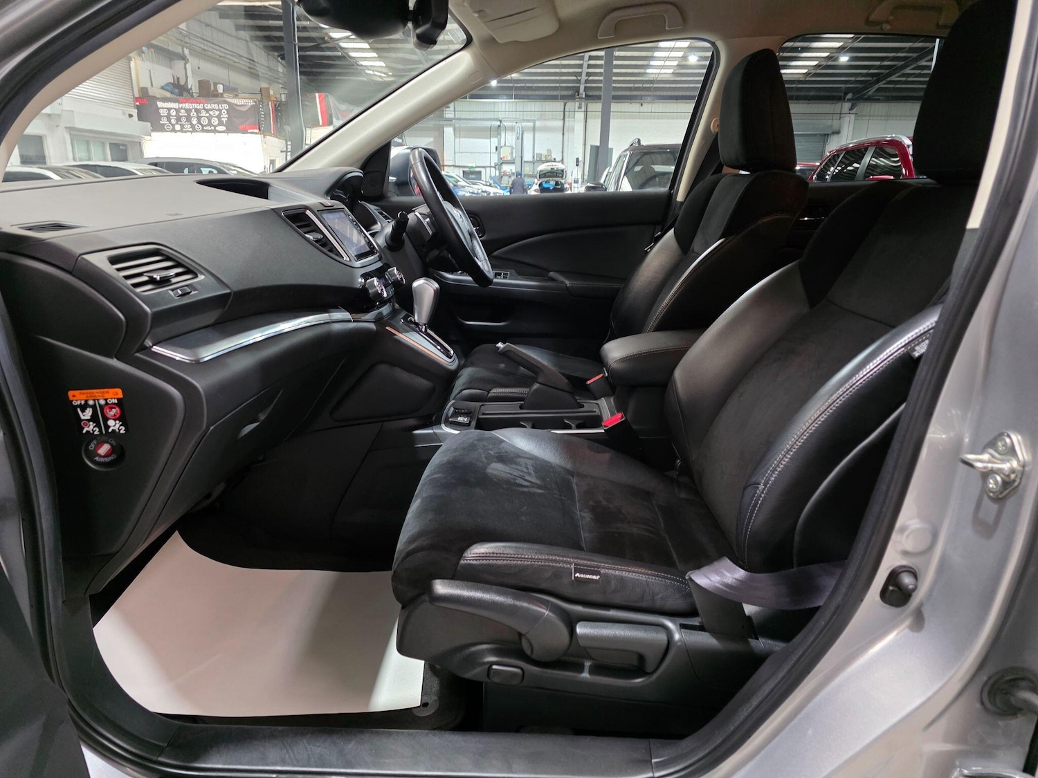 Used Honda CR-V 2018 for sale - 76701404: Photo 23