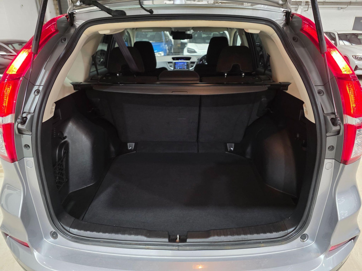 Used Honda CR-V 2018 for sale - 76701404: Photo 26