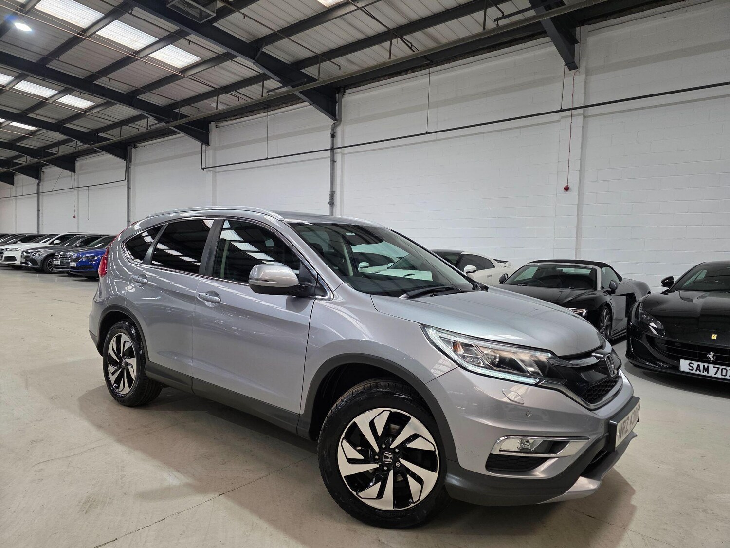 Used Honda CR-V 2018 for sale - 76701404: Photo 3