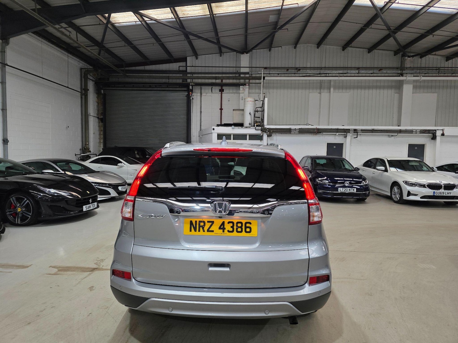 Used Honda CR-V 2018 for sale - 76701404: Photo 4