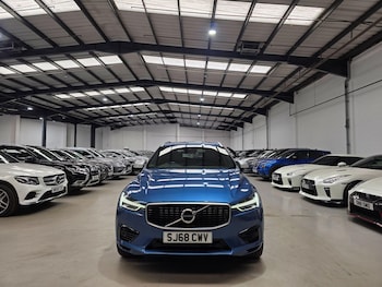 Used Volvo XC60 2018 for sale - 79201402: Photo