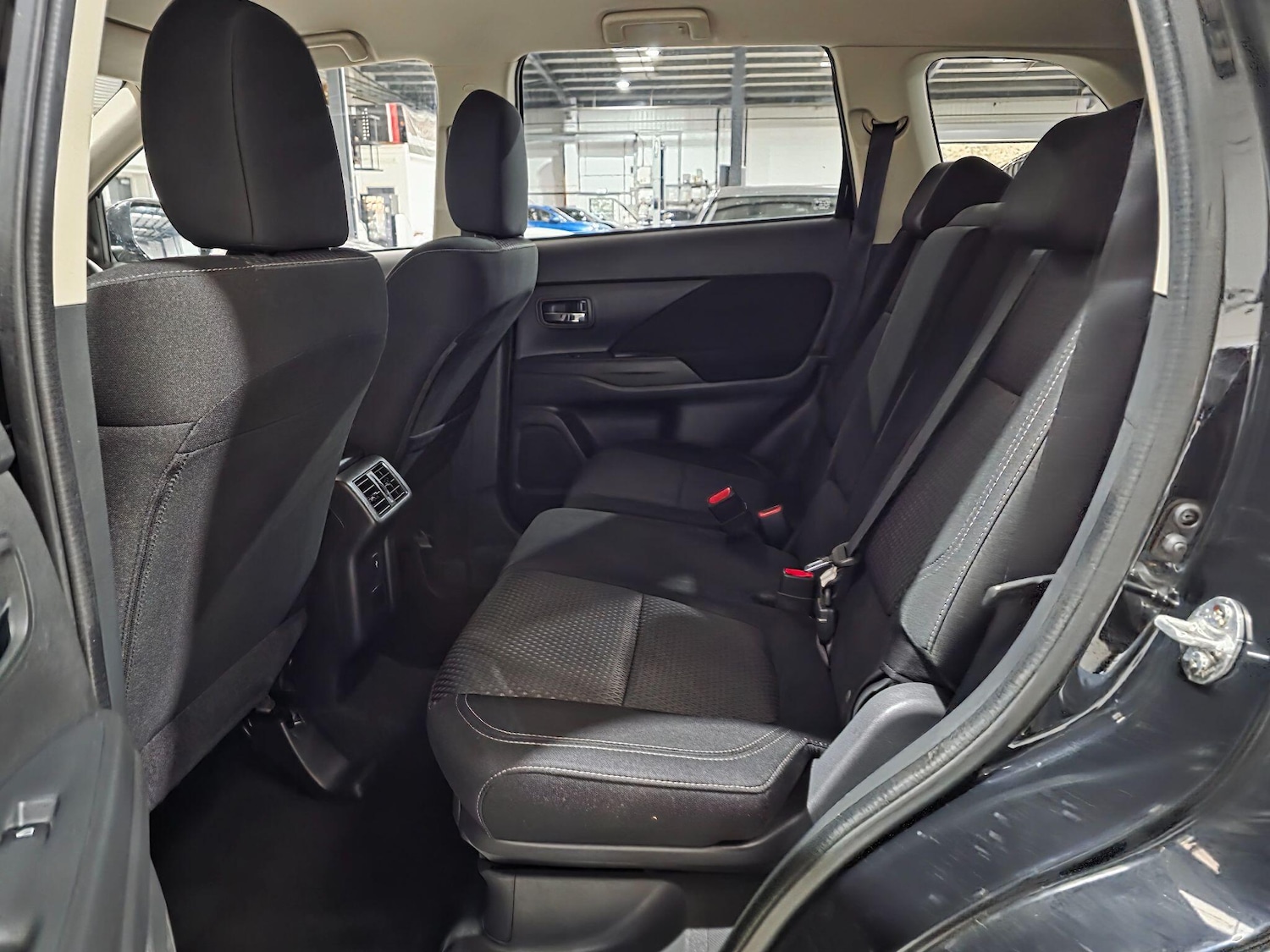 Used Mitsubishi Outlander 2018 for sale - 76094174: Photo 21