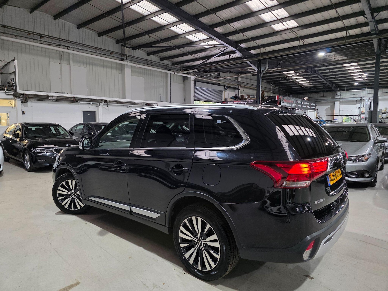 Used Mitsubishi Outlander 2018 for sale - 76094174: Photo 25