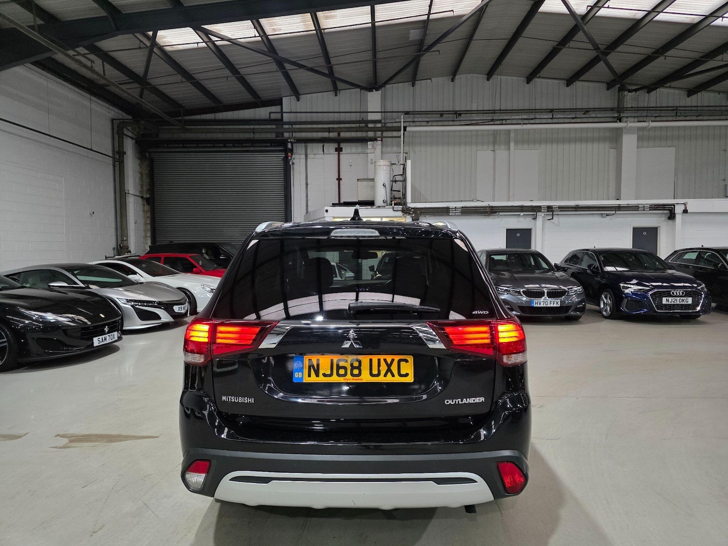 Used Mitsubishi Outlander 2018 for sale - 76094174: Photo 4
