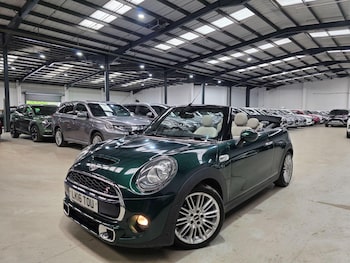 Used MINI Convertible 2016 for sale - 78157352: Photo