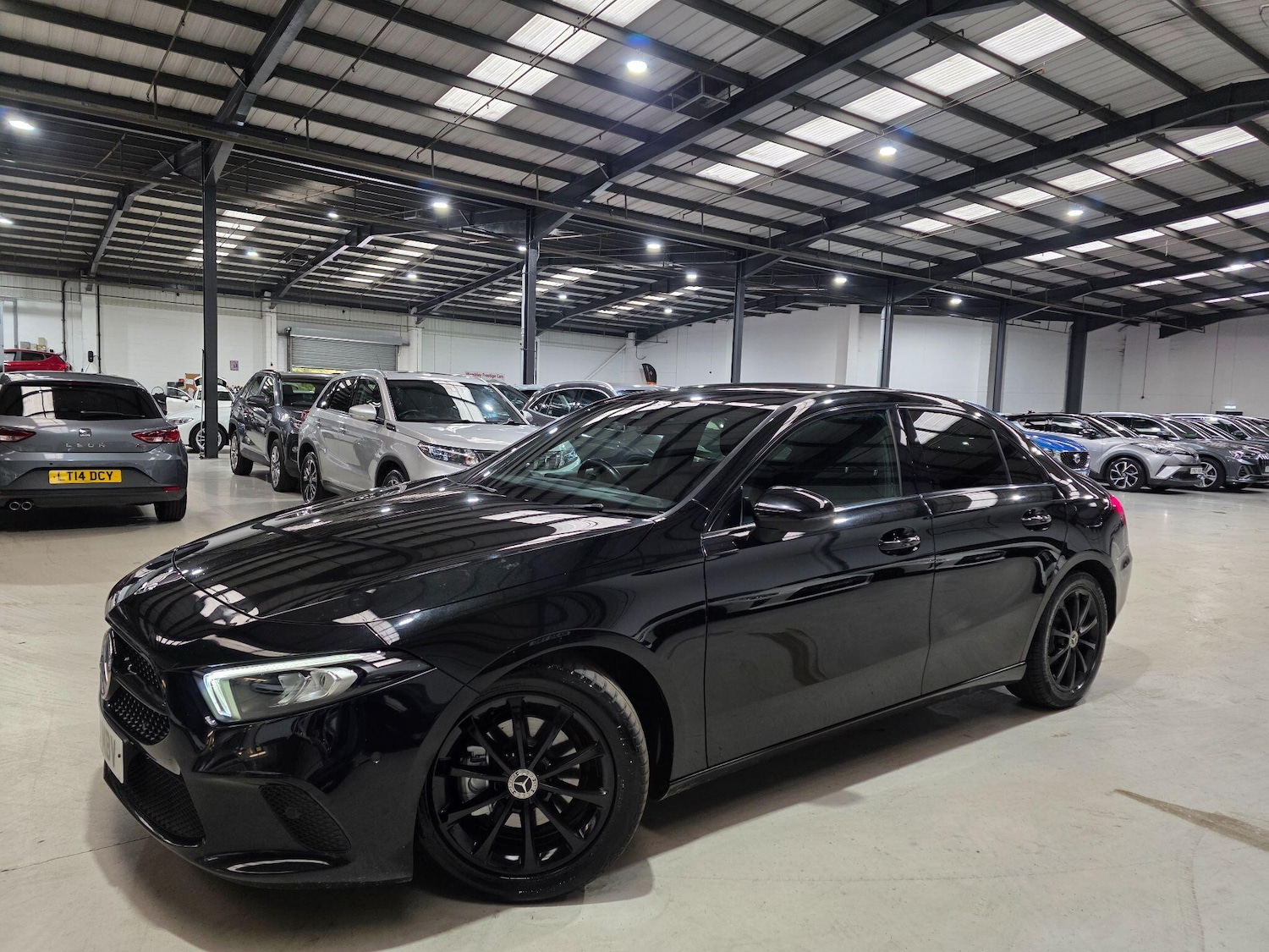 Used Mercedes-Benz A-Class 2019 for sale - 76121909: Photo 1