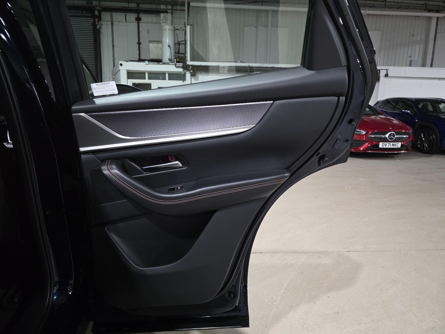 Used Mazda CX-60 2023 for sale - 77119828: Photo 25