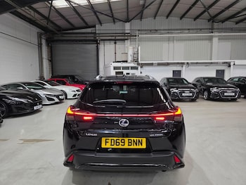 Used Lexus UX 2020 for sale - 75578762: Photo