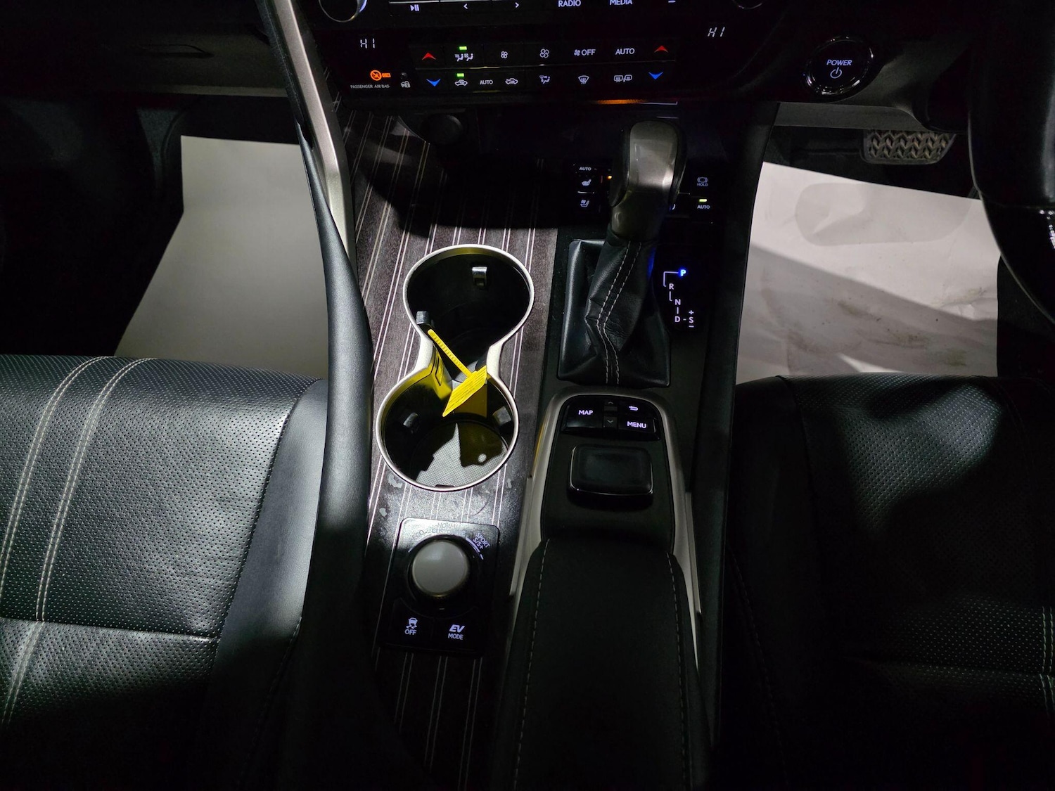 Used Lexus RX 2018 for sale - 77029050: Photo 11