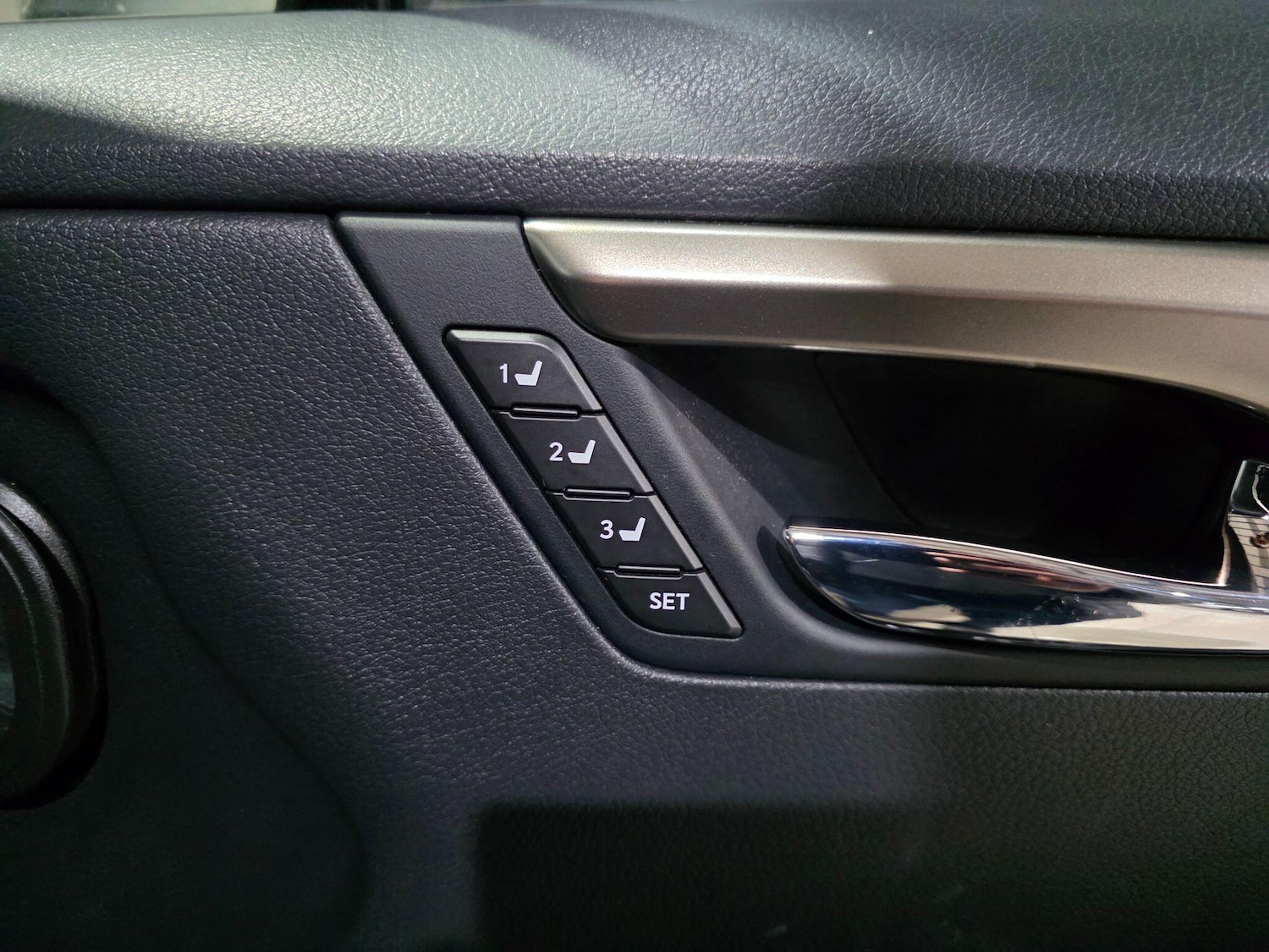 Used Lexus RX 2018 for sale - 77029050: Photo 20