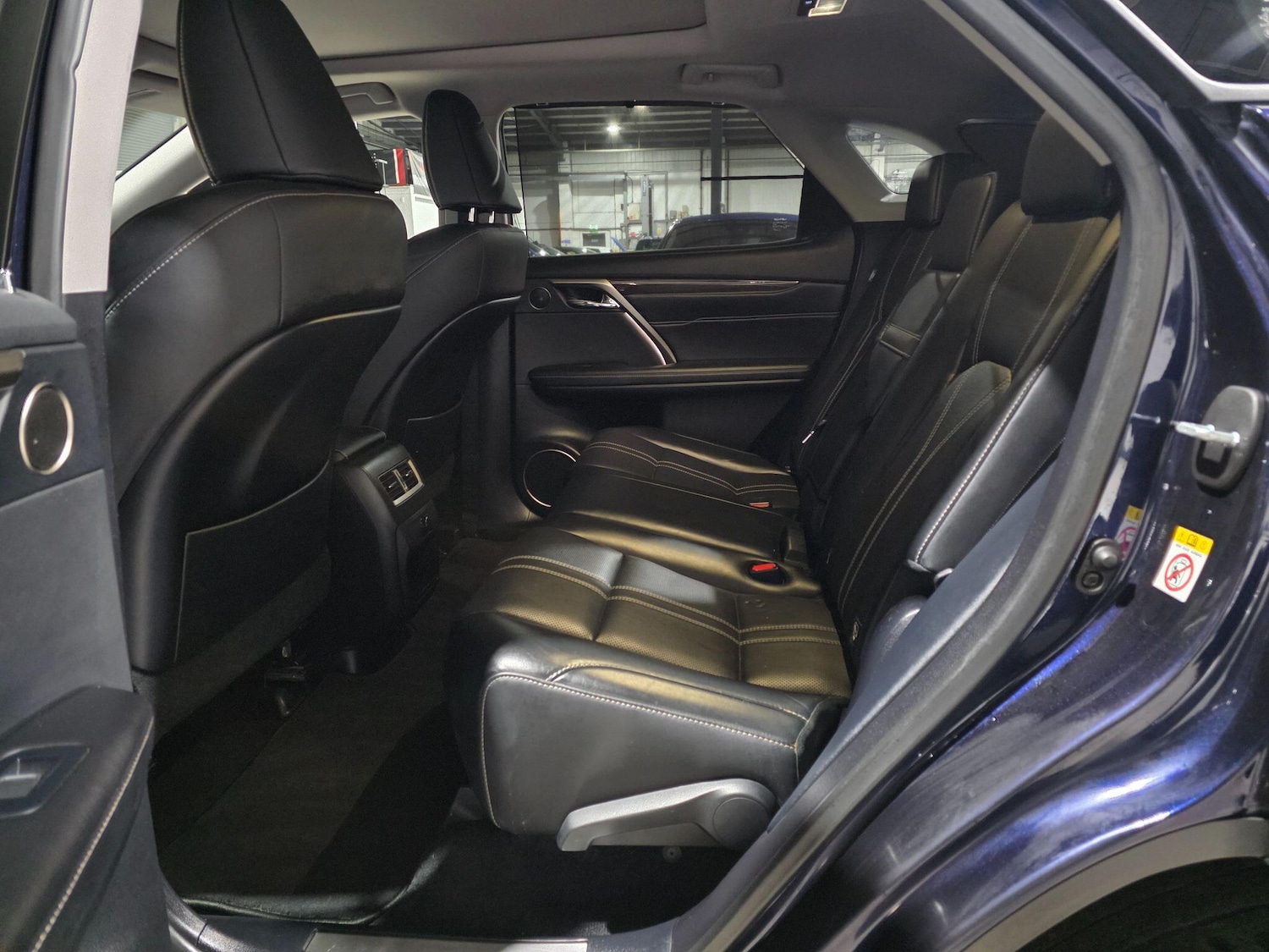 Used Lexus RX 2018 for sale - 77029050: Photo 31