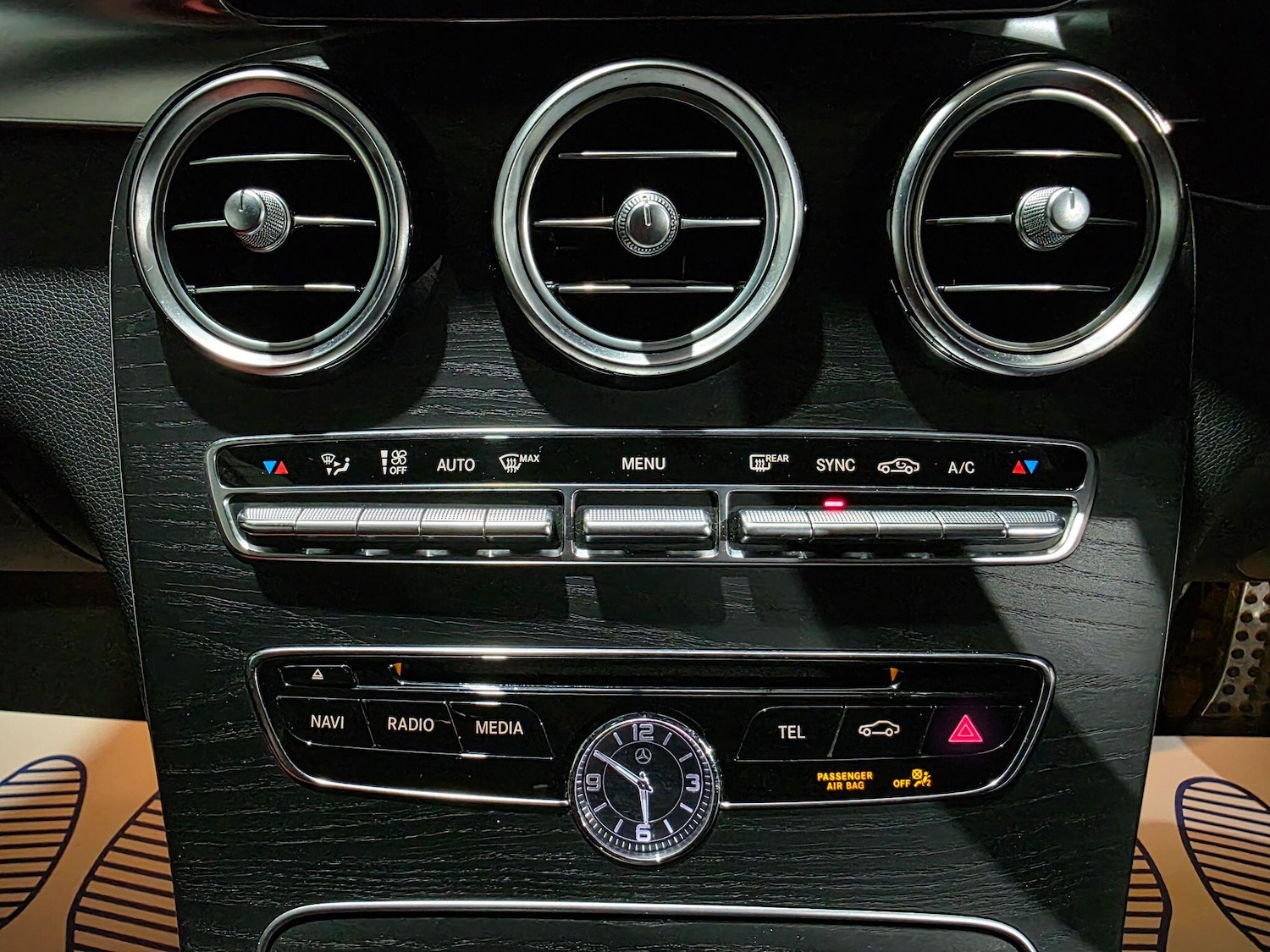 Used Mercedes-Benz C-Class 2015 for sale - 76059230: Photo 10
