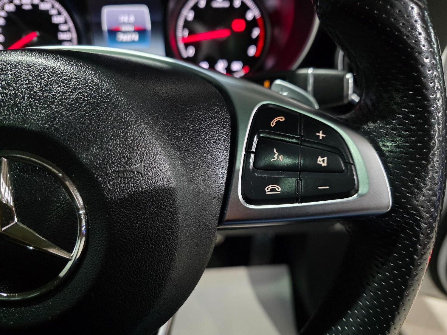 Used Mercedes-Benz GLC 2019 for sale - 77015845: Photo 21