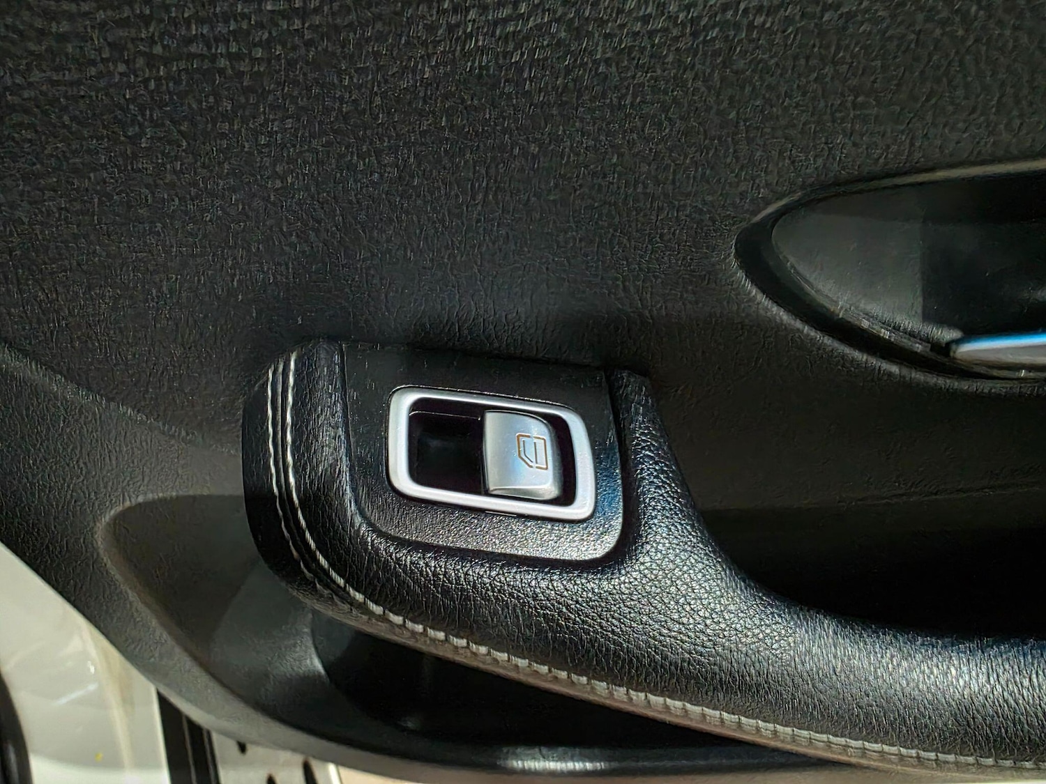 Used Mercedes-Benz GLC 2019 for sale - 77015845: Photo 27