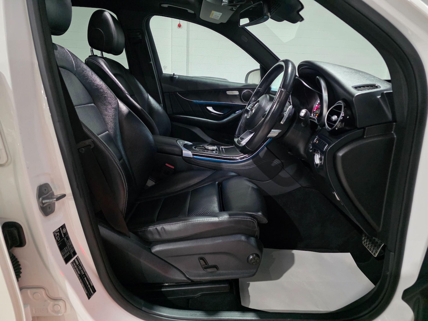 Used Mercedes-Benz GLC 2019 for sale - 77015845: Photo 6