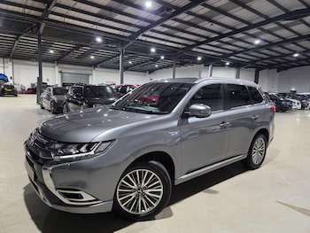 2019 (69) - 2.4h TwinMotor 13.8kWh 4h CVT 4WD Euro 6 (s/s) 5dr