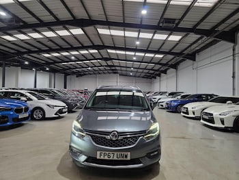 Used Vauxhall Zafira Tourer 2017 for sale - 77993757: Photo
