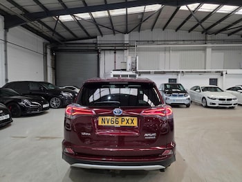 Used Toyota RAV4 2017 for sale - 77808577: Photo