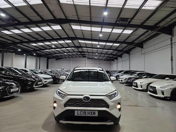 Used Toyota RAV4 2019 for sale - 77331126: Photo