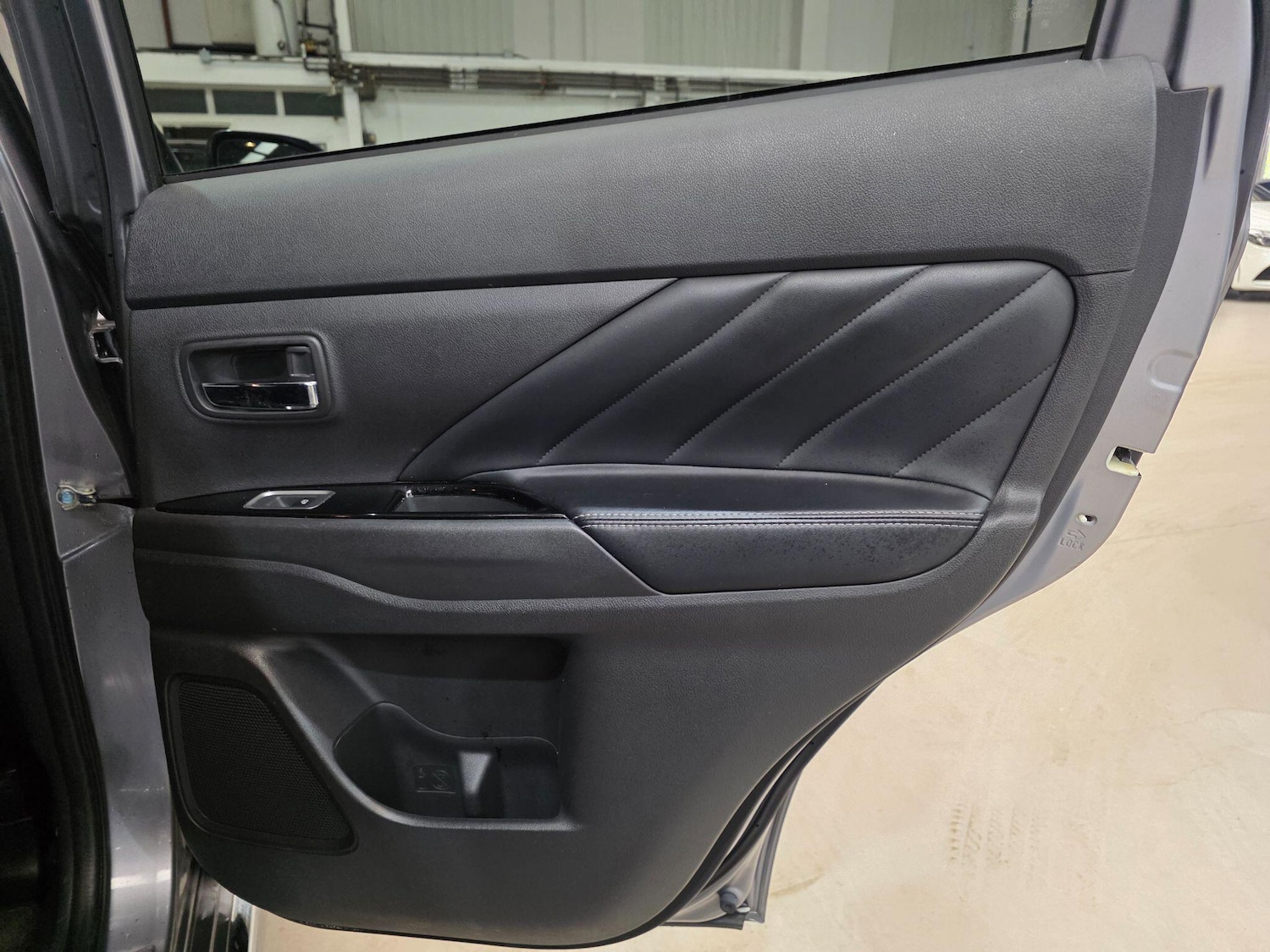 Used Mitsubishi Outlander 2020 for sale - 76337596: Photo 20