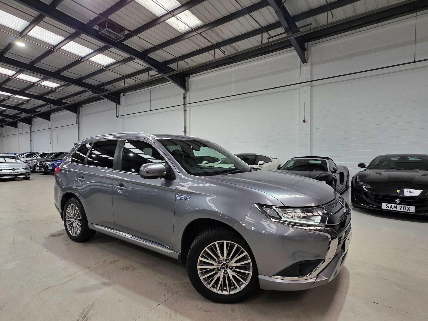 Used Mitsubishi Outlander 2020 for sale - 76337596: Photo 3