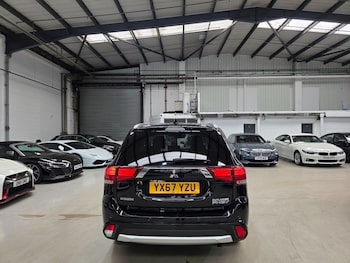 Used Mitsubishi Outlander 2017 for sale - 78741421: Photo
