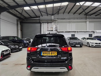 Used Mitsubishi Outlander 2018 for sale - 78635636: Photo
