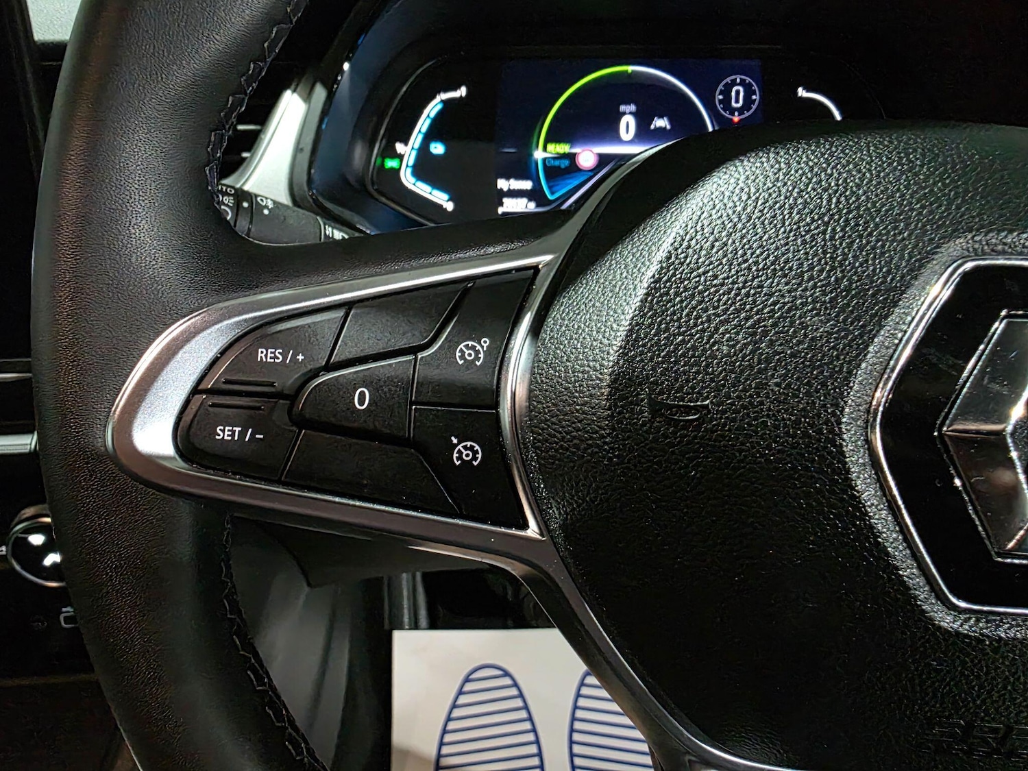 Used Renault Captur 2024 for sale - 77175960: Photo 17