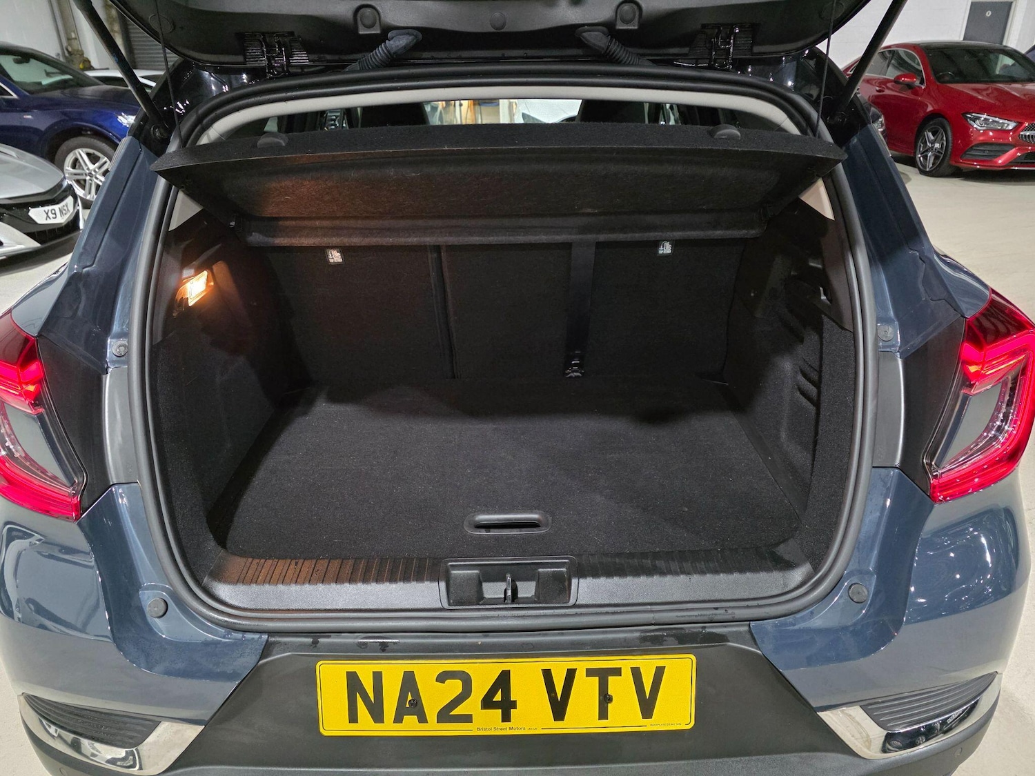 Used Renault Captur 2024 for sale - 77175960: Photo 27