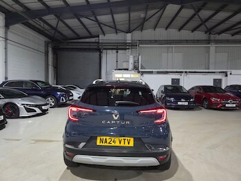 Used Renault Captur 2024 for sale - 77175960: Photo