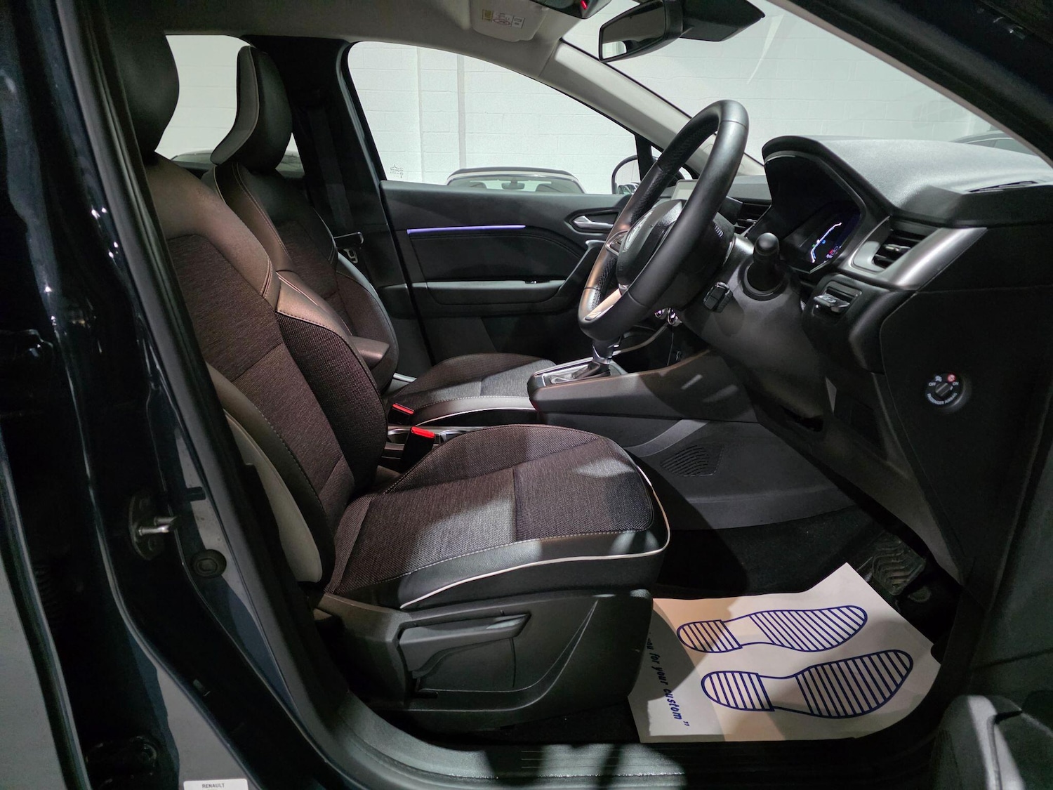 Used Renault Captur 2024 for sale - 77175960: Photo 6