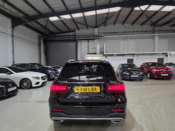 Used Mercedes-Benz GLC 2018 for sale - 77216344: Photo