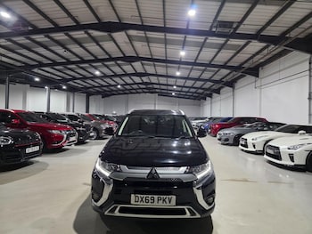 Used Mitsubishi Outlander 2019 for sale - 76613240: Photo