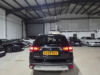 Used Mitsubishi Outlander 2019 for sale - 76613240: Photo