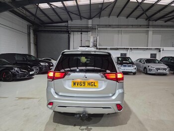 Used Mitsubishi Outlander 2019 for sale - 77647186: Photo