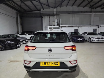 Used Volkswagen T-Roc 2022 for sale - 76592081: Photo