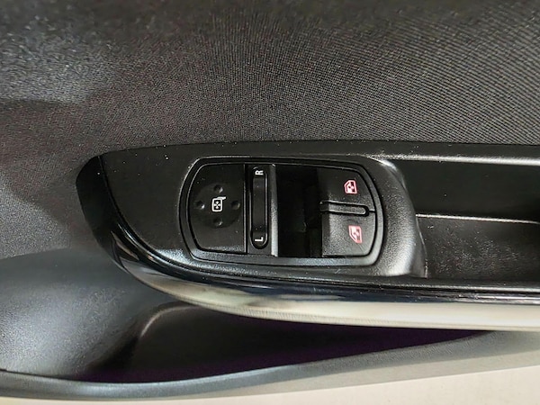 Used Vauxhall Corsa 2019 for sale - 75552619: Photo 13