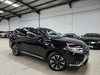Used Mitsubishi Outlander 2017 for sale - 75696614: Photo