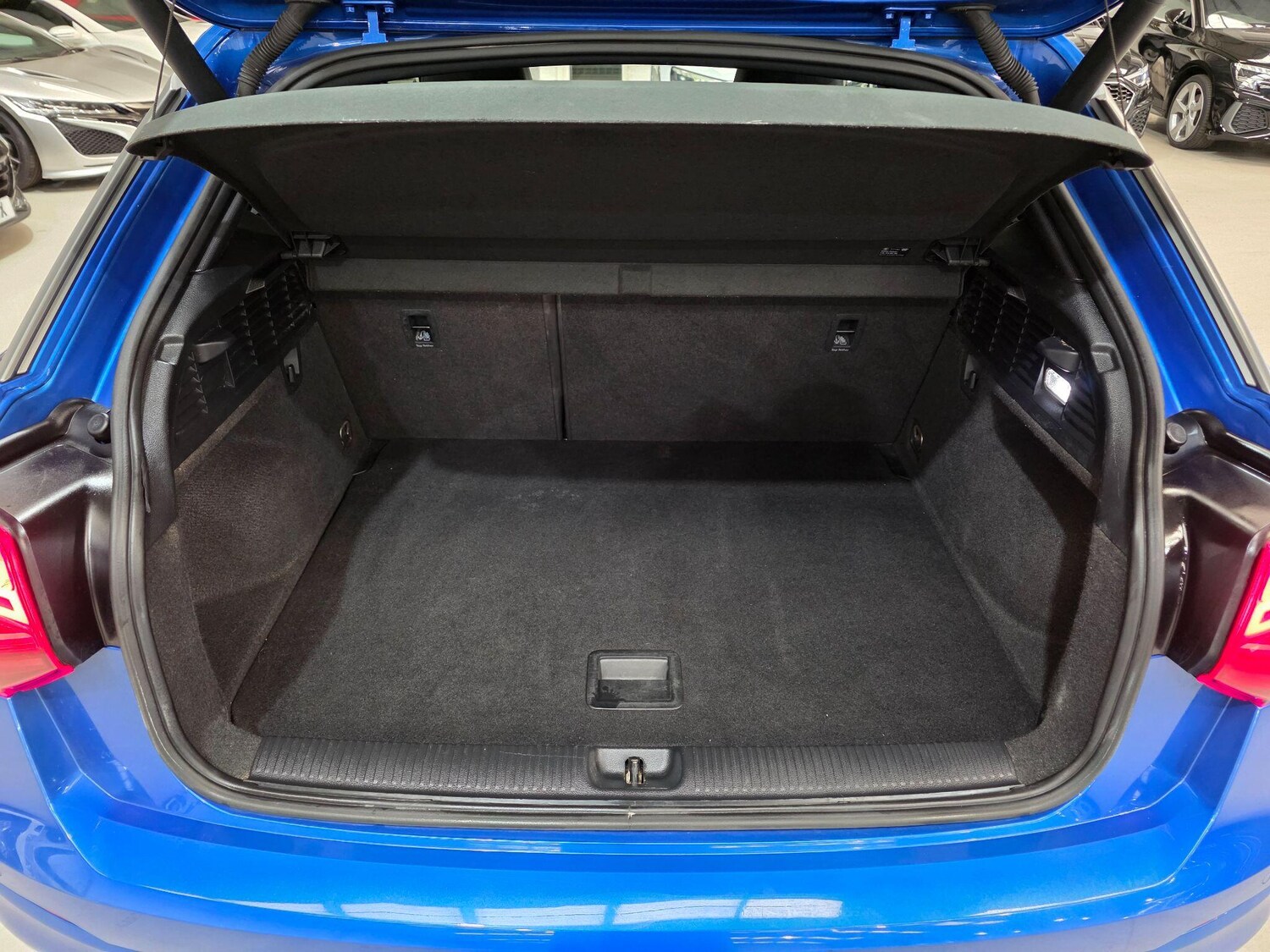 Vehicle 29